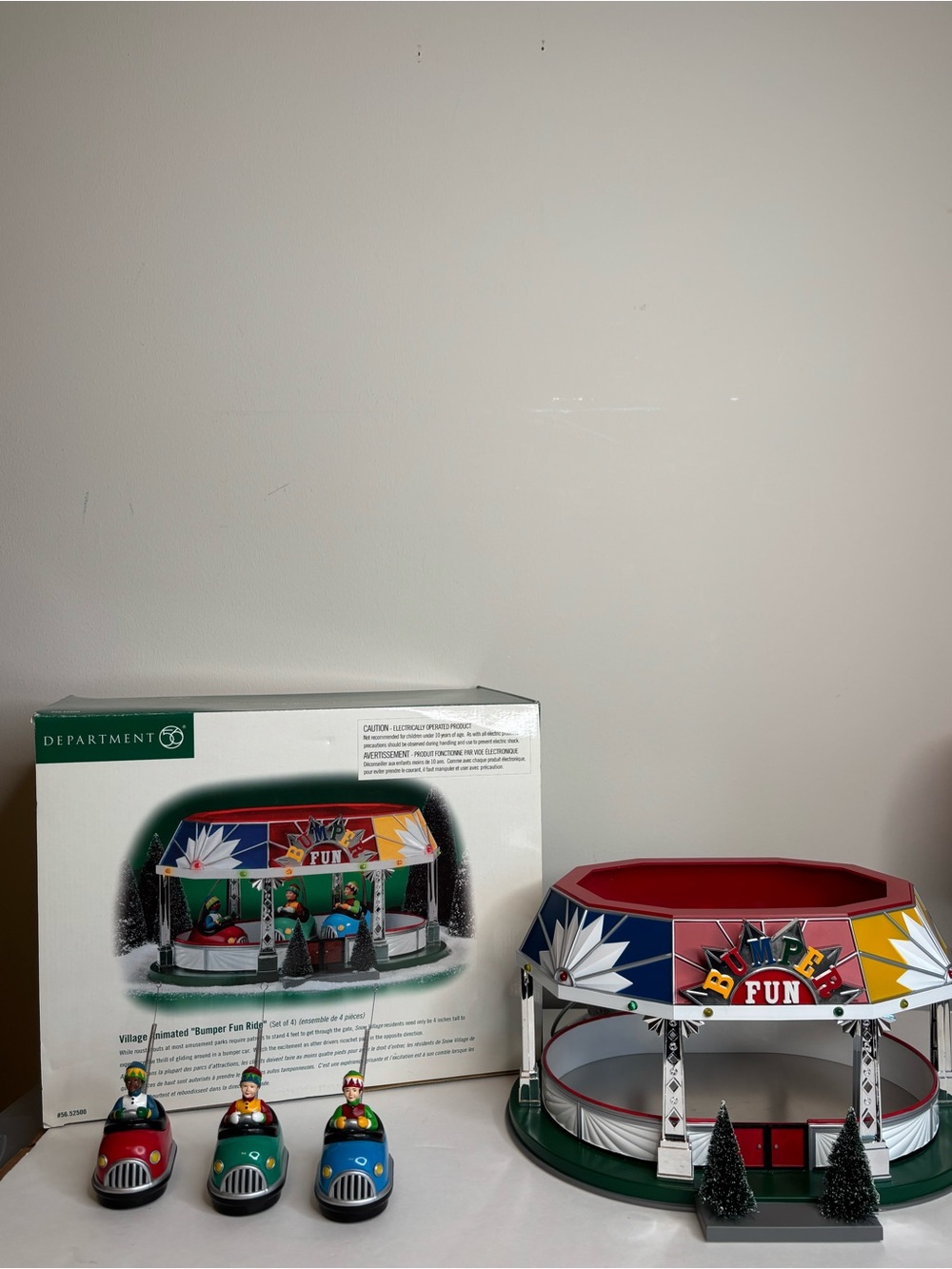 DEPARTMENT 56 BUMPER FUN RIDE - Picture 3 of 9